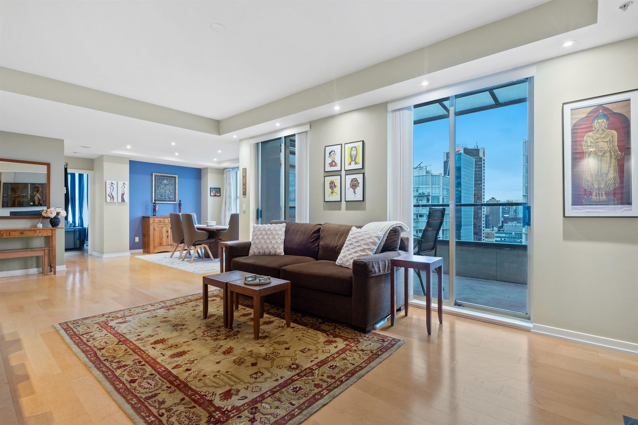 3003-969 Richards Street, Vancouver