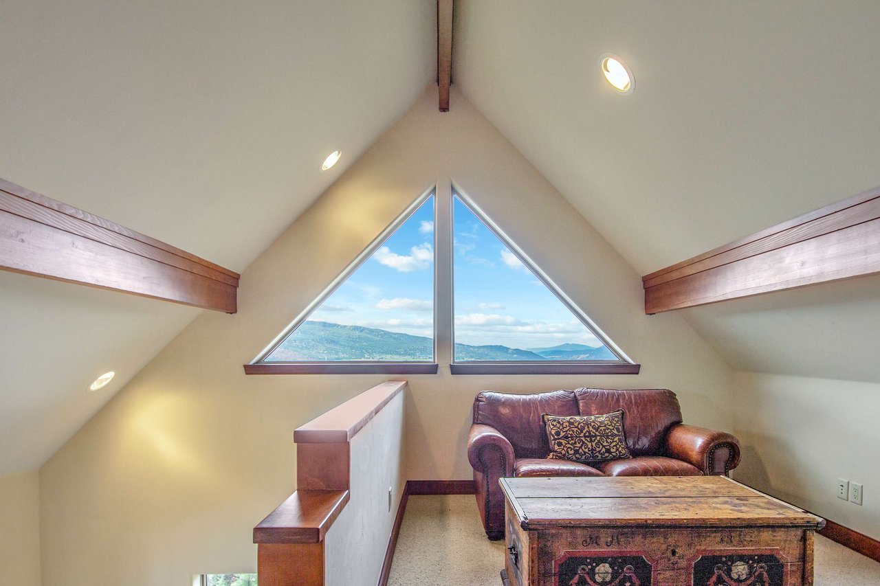Centrally Located Mountain Chalet in Basalt 