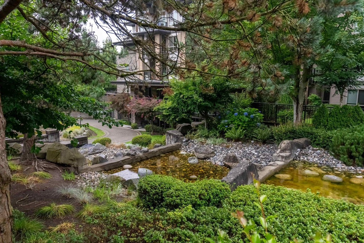 307-7478 Byrnepark Walk