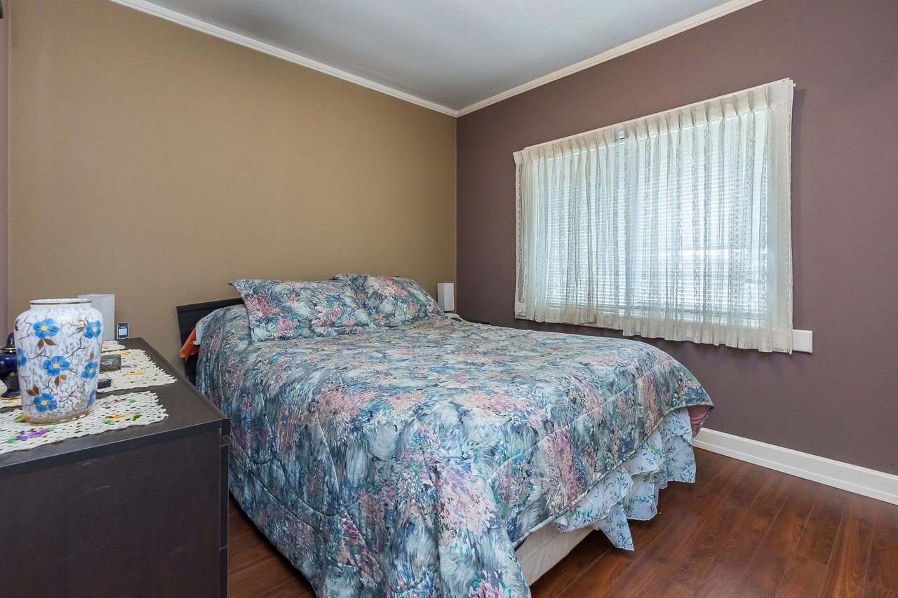 21504 Dewdney Trunk Rd