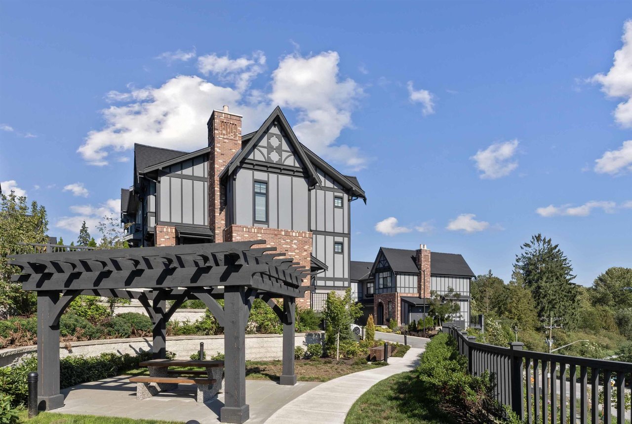 99-3552 Victoria Dr