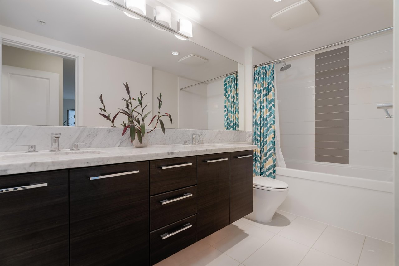 301-1128 Kensal Pl