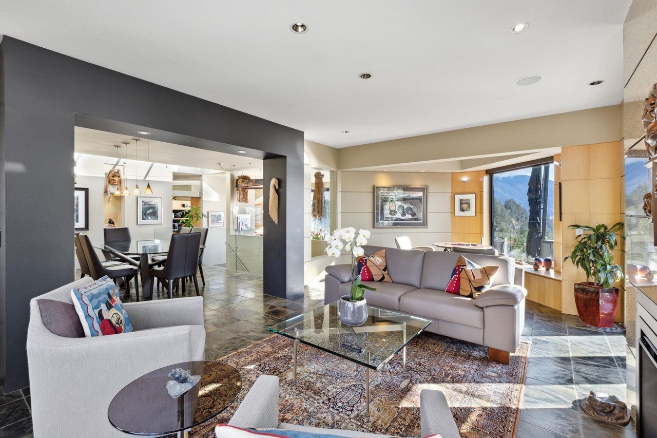 35 Periwinkle Pl
