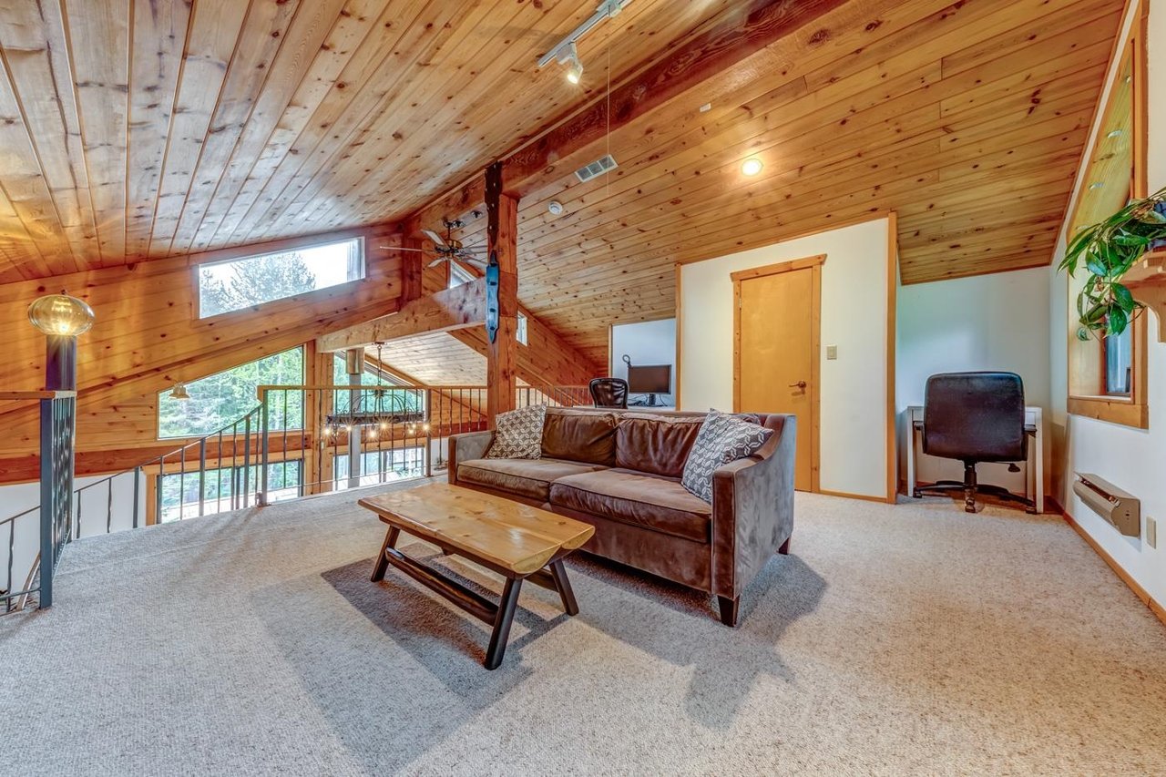 8248 Alpine Wy
