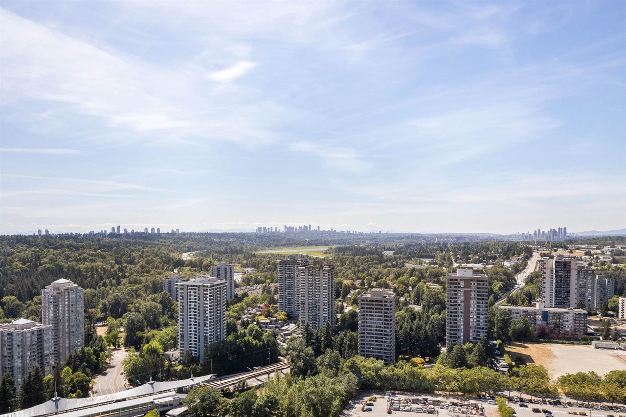 2908-3809 Evergreen Pl