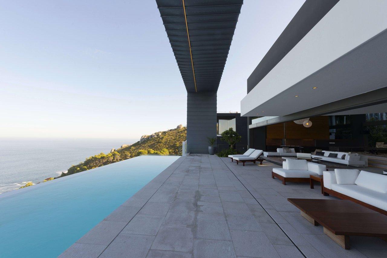 The Cliff at Malibu