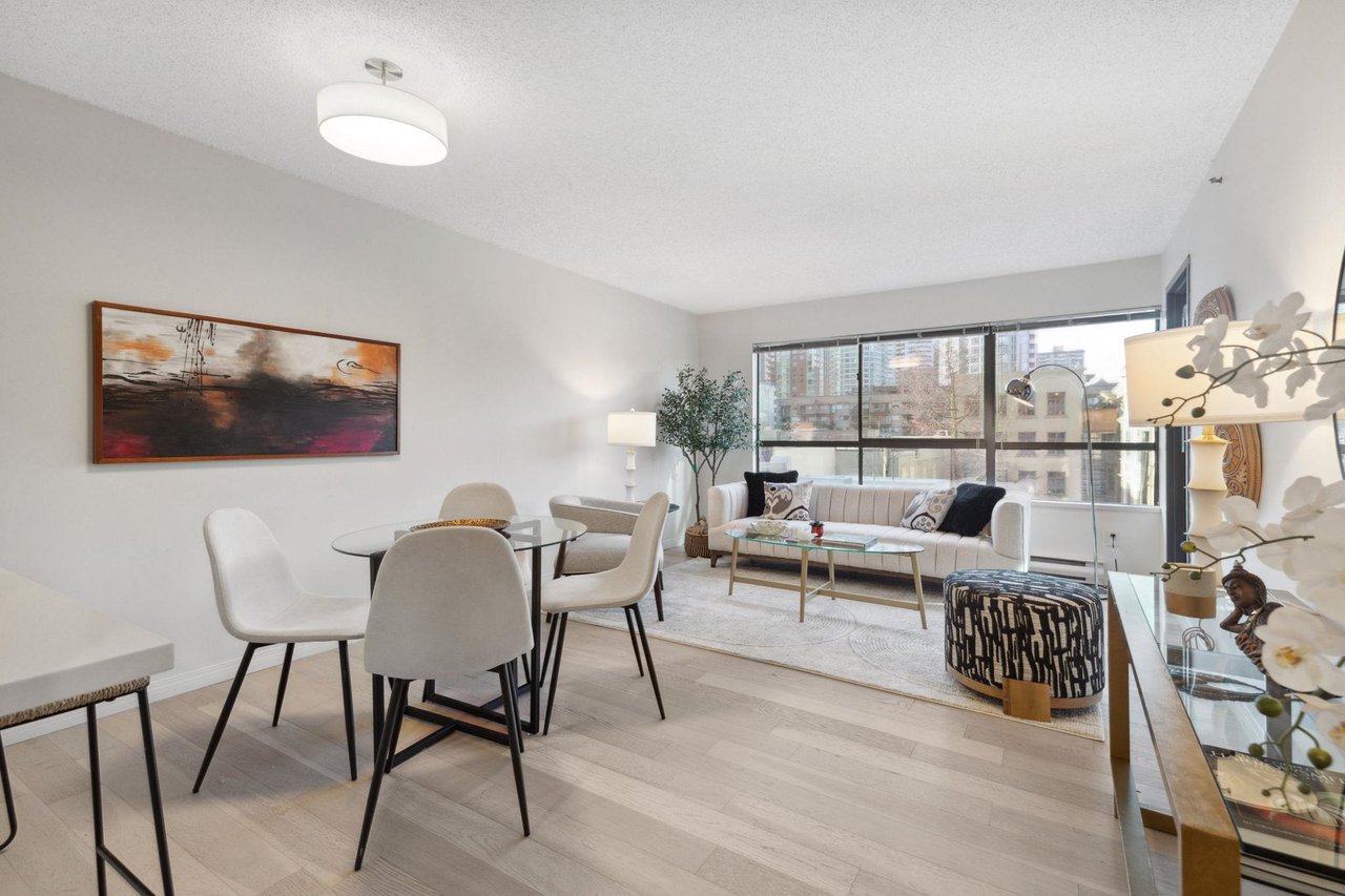 409-1060 Alberni St