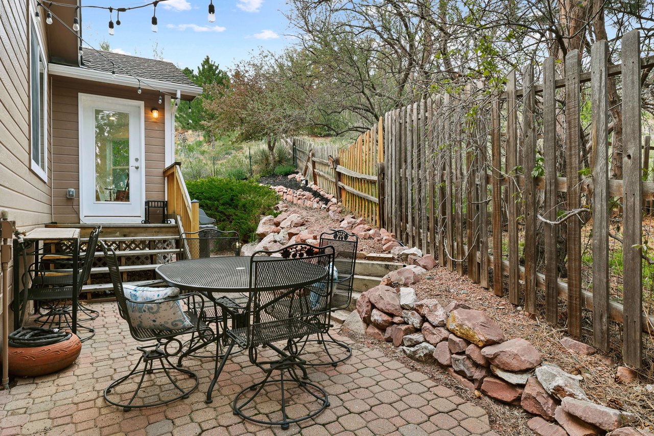 5423 Lions Gate Lane