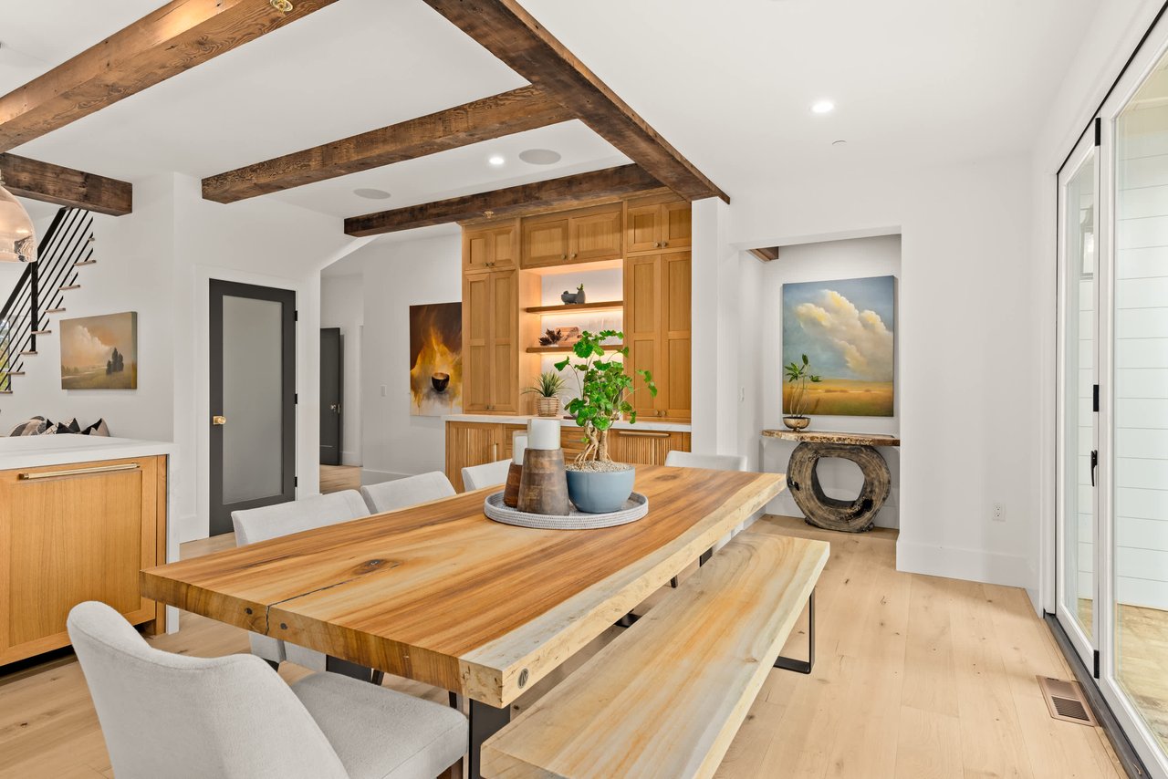 Healsburg Downtown Estate