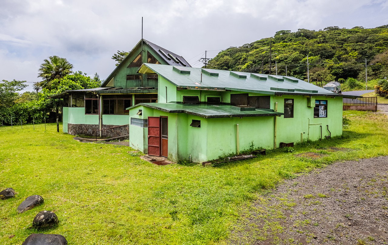Main Road Commercial Property, Lake Arenal, Alajuela