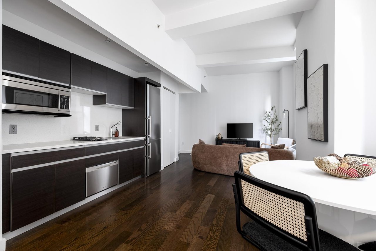 116 John Street, Apt 1901
