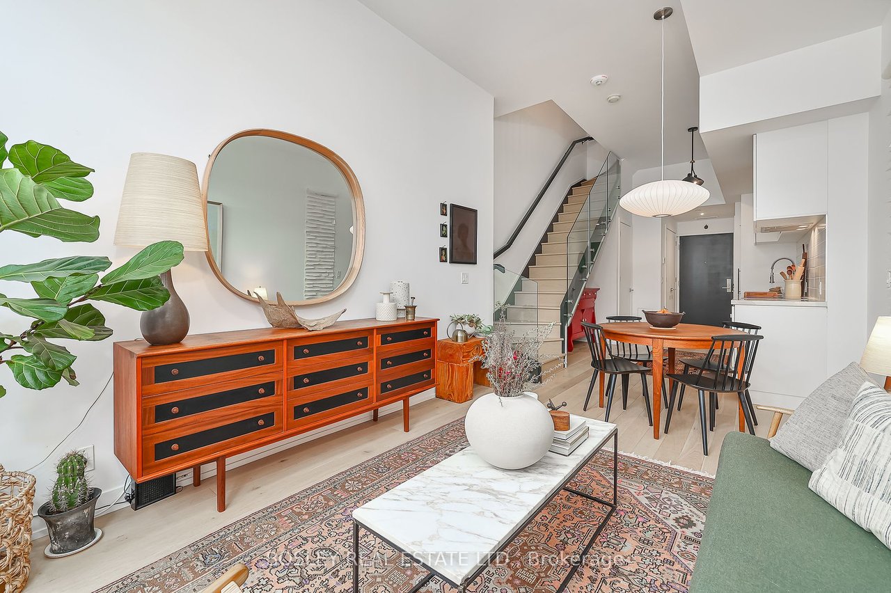 35 Wabash Ave 106
