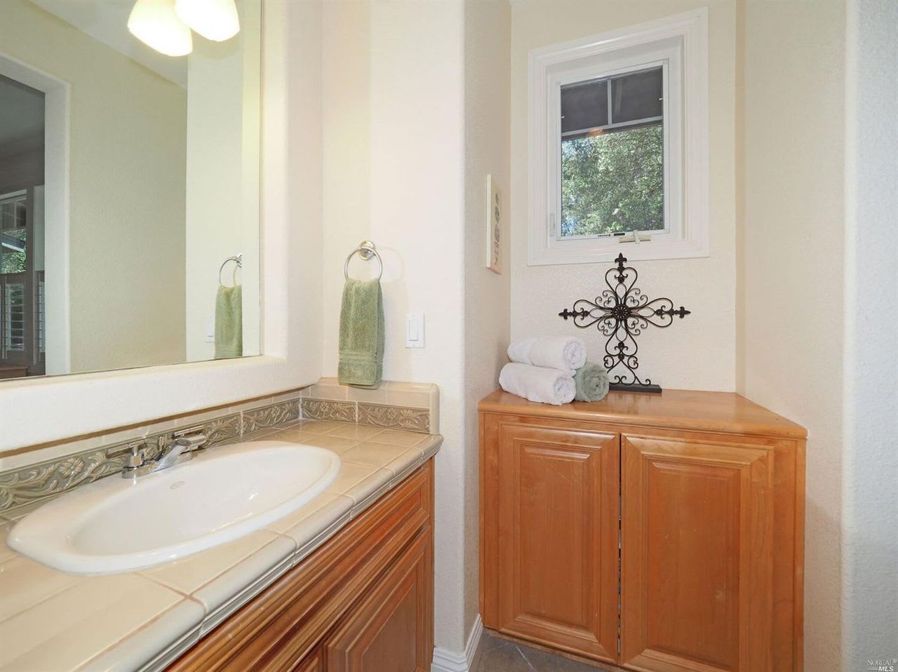 824 Olive Glen Ct