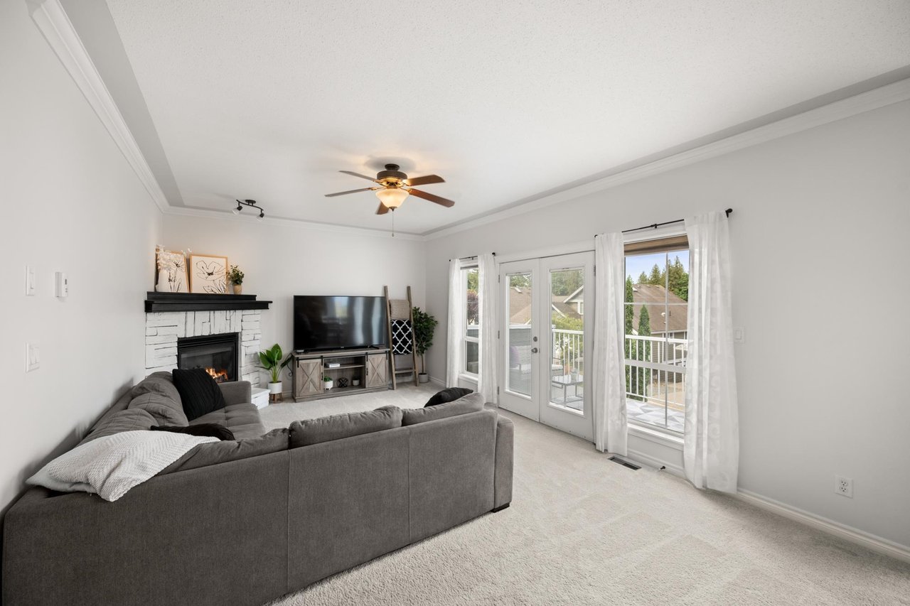 10-50354 Adelaide Pl
