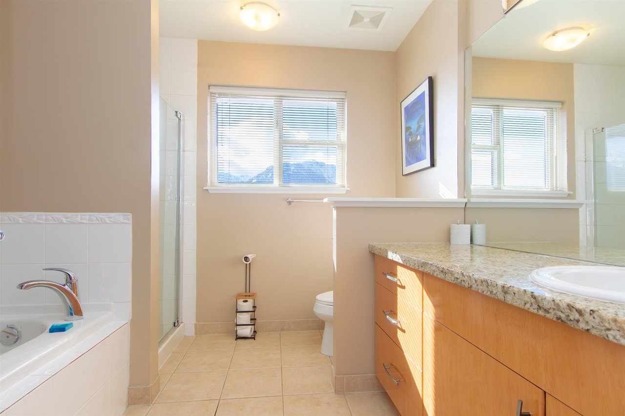 11-1026 Glacier View Dr