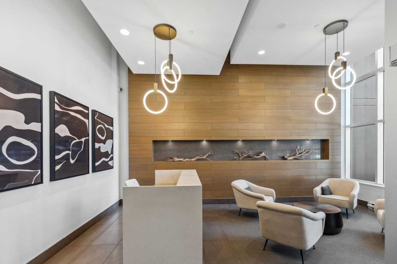 1602-258 Nelson's Court, New Westminster