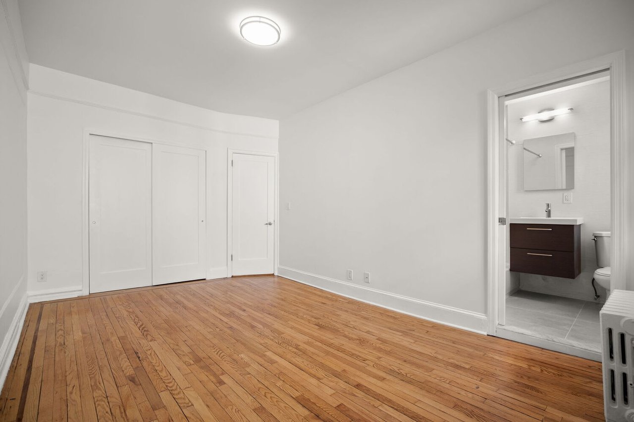 1100 Grand Concourse, #4D