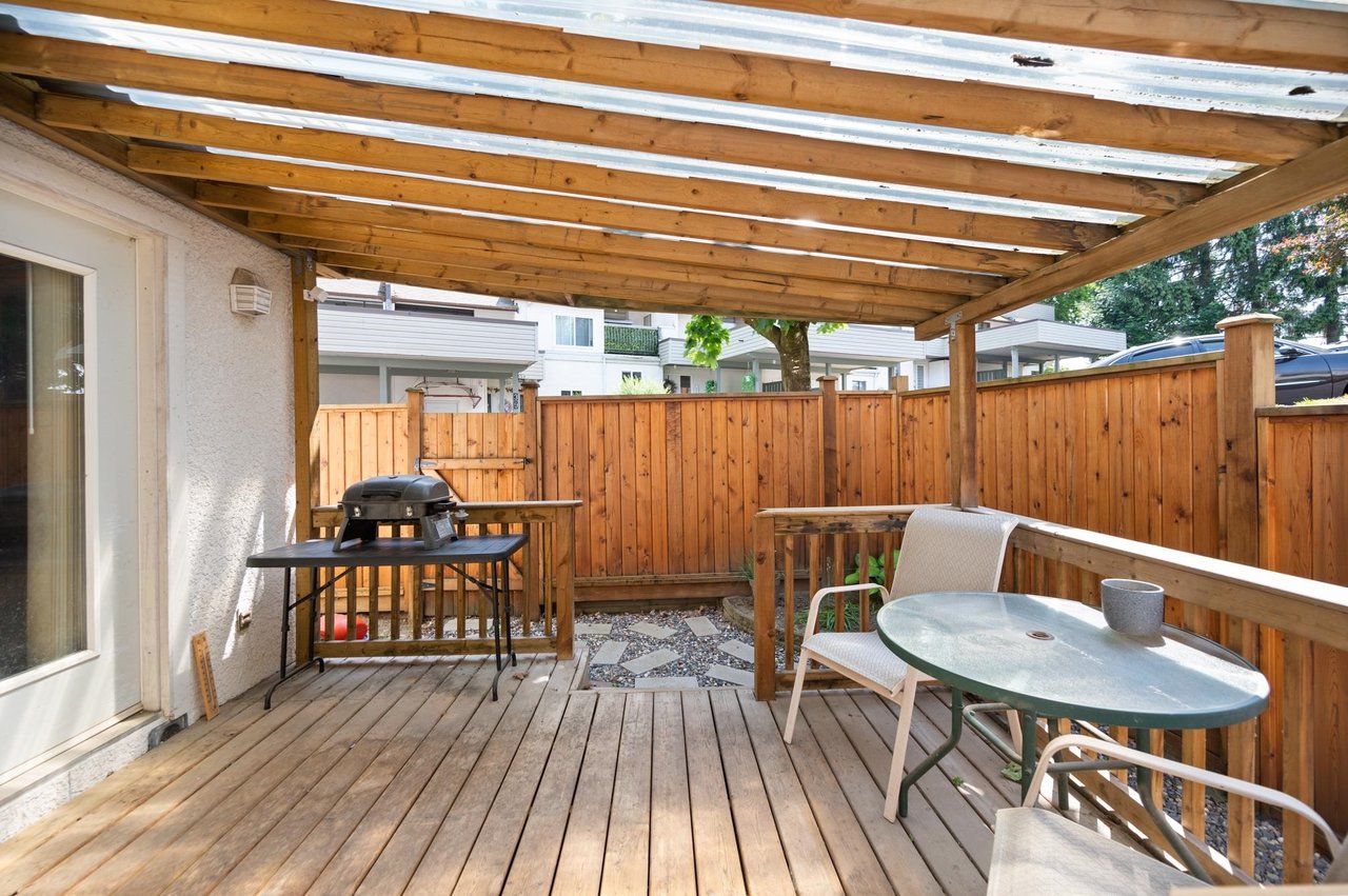 24-2830 W Bourquin Cres