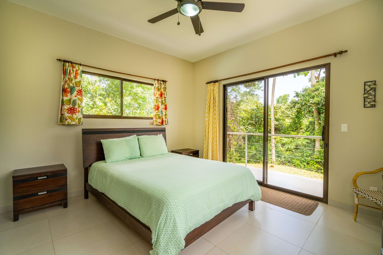  Affordable & Charming 1 bedroom Villa with Pool in gated community, immersed in the rainforest close to Quepos  