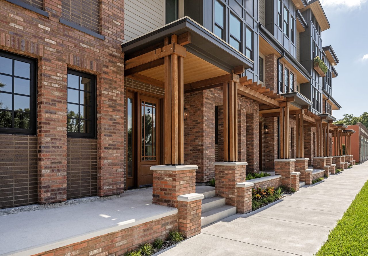 East Oak Townhomes