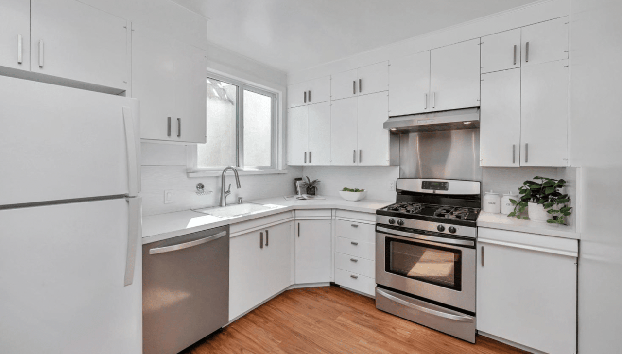 1674 40th Ave, San Francisco, CA 94122-3032