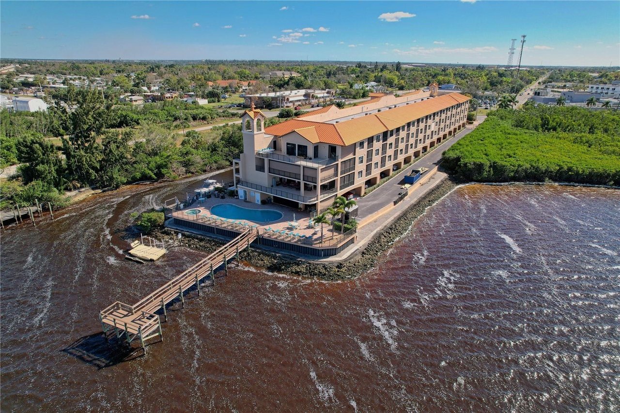 🌊🏡JUST LISTED🏡🌊 900 E MARION AVE, #1206, PUNTA GORDA, FL 33950