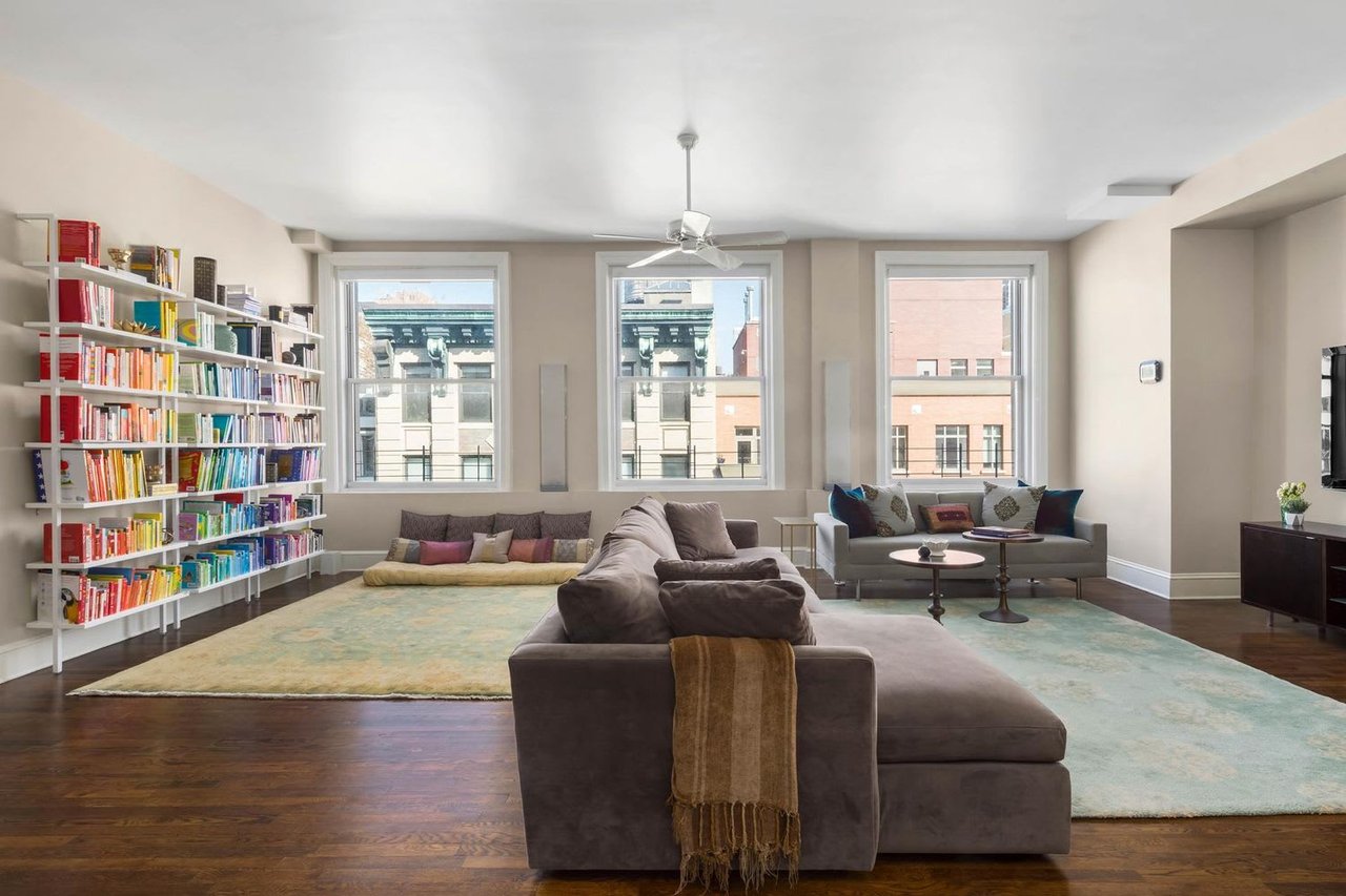 126 West 22nd Street Unit 11N