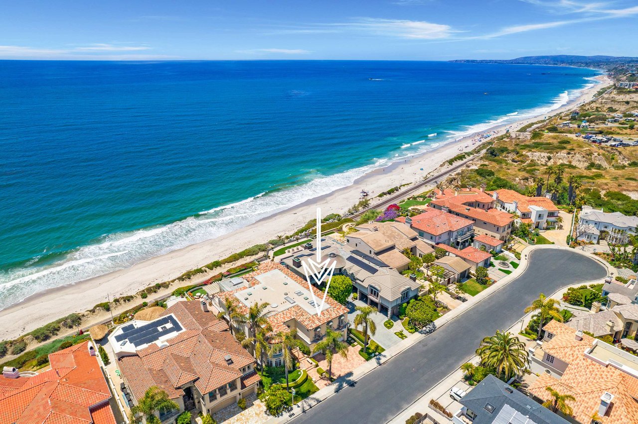 Bluff Front Ocean View Estate