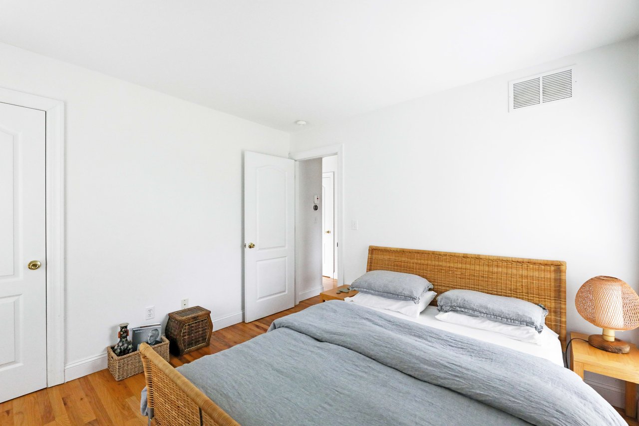 Undisclosed Address, East Quogue