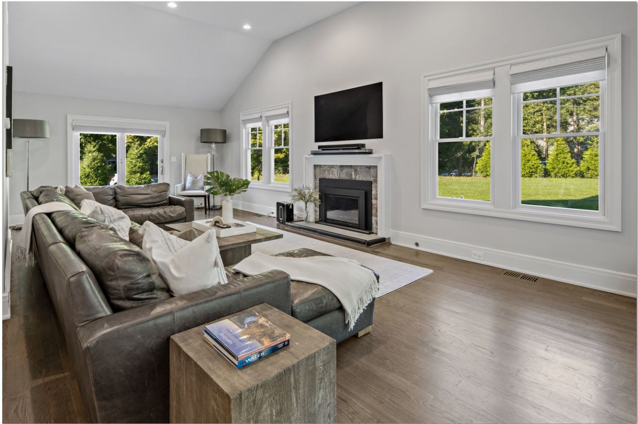 16 Gault Park Dr