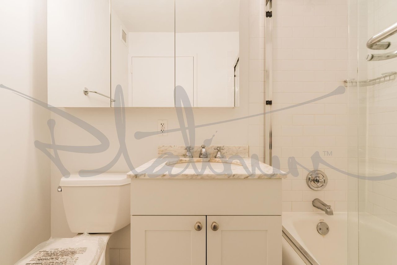 2 Gold Street, Apt 5H