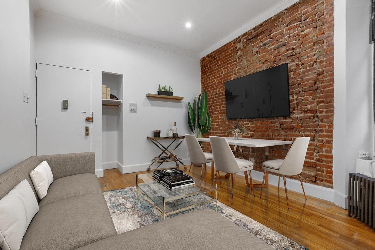 15 West 64th Street, Apt 1-C