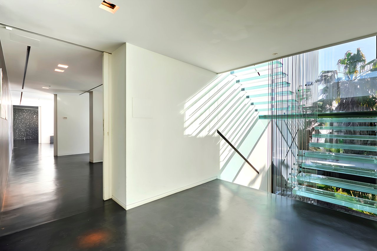 Barcelona Contemporary Villa