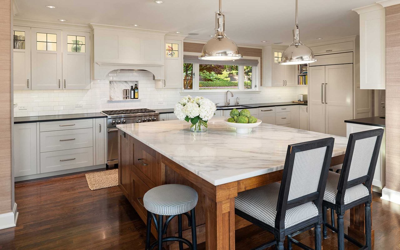 Historic Waterfront Estate in Magnolia