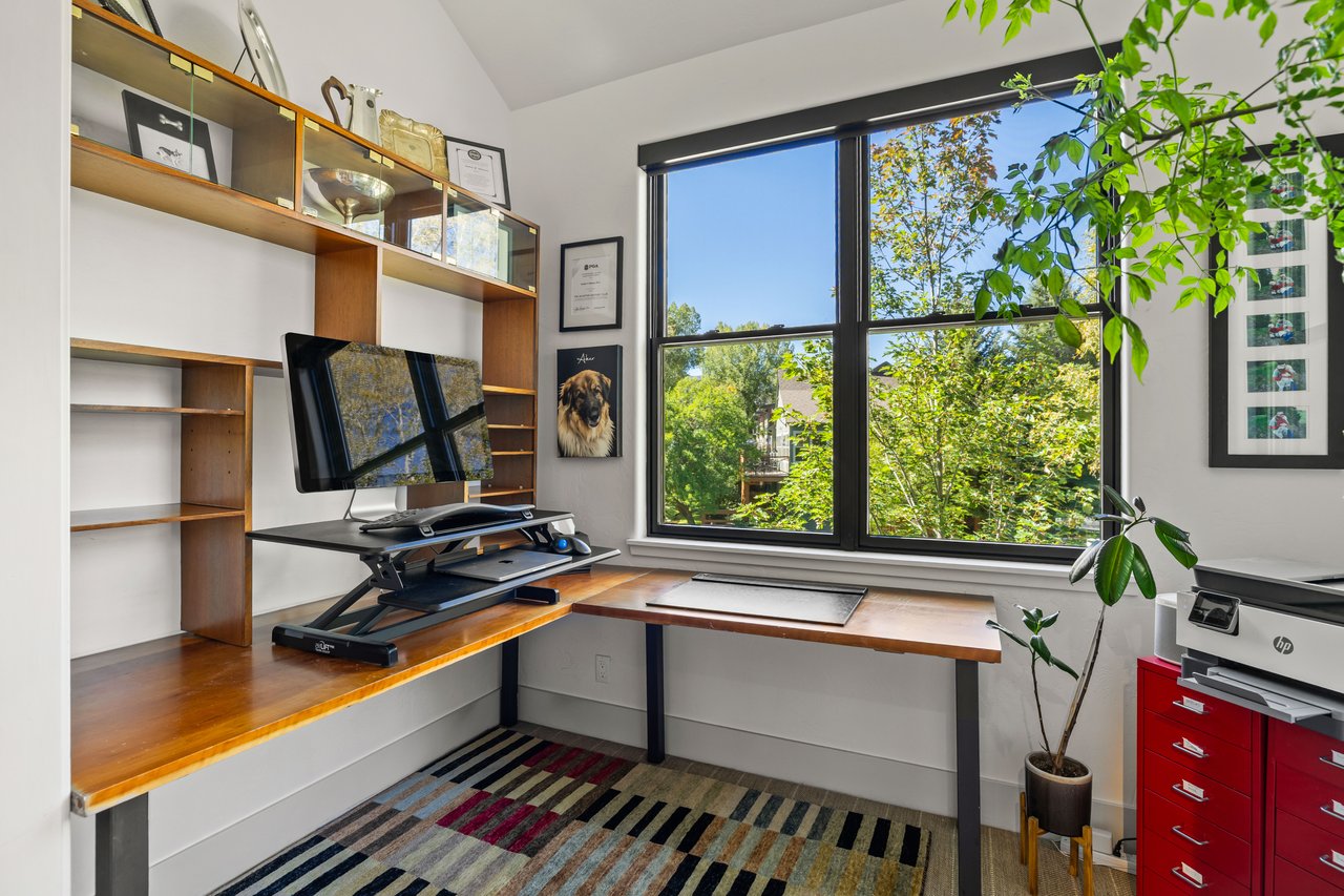 Fully Remodeled End Unit with Designer Luxury