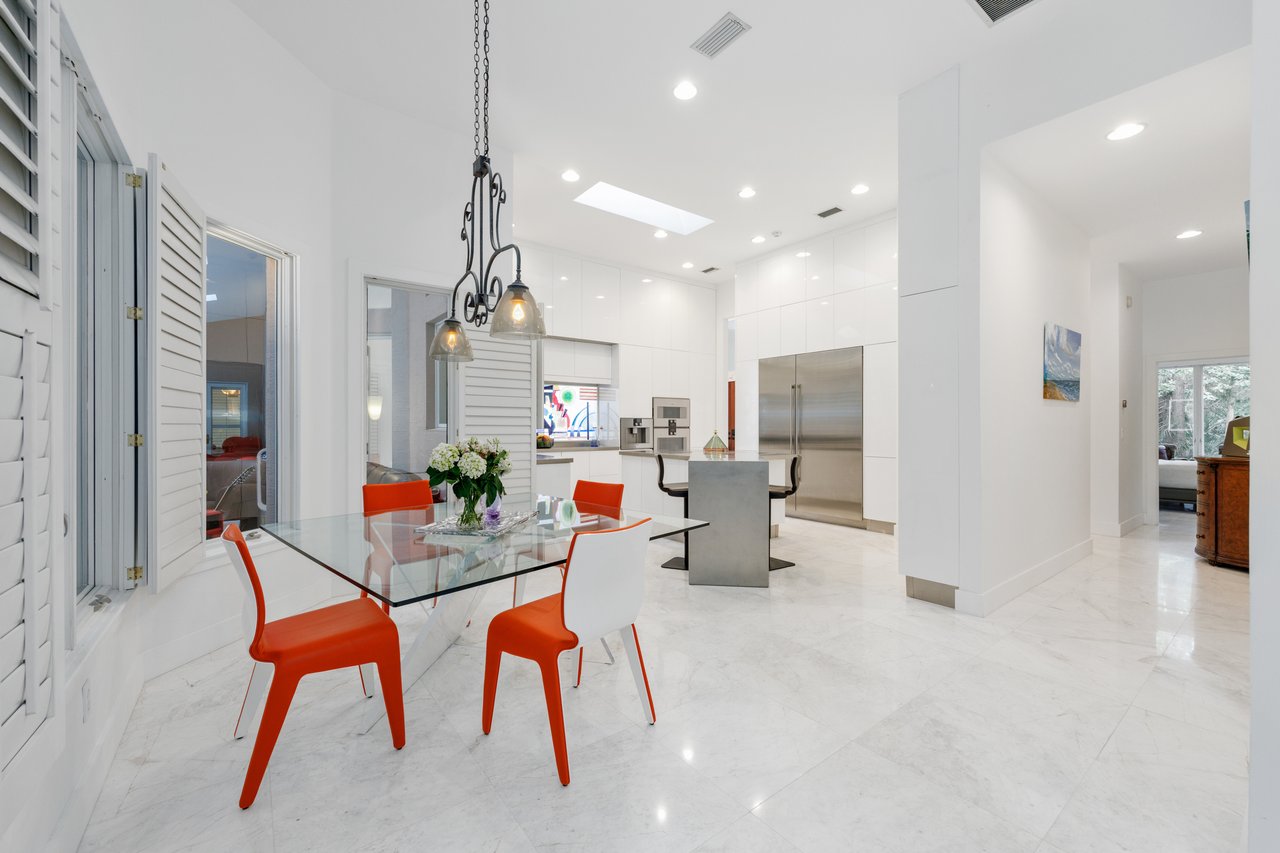 6709 SW 17th Terrace Rd