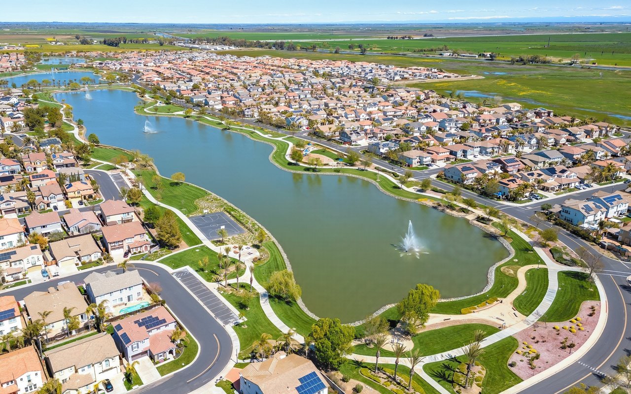 Discovery Bay