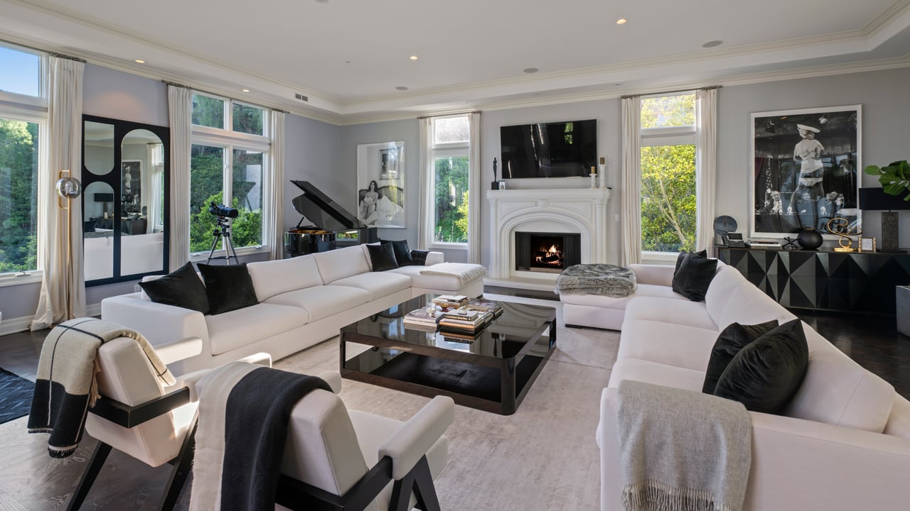 1404 Dawnridge Drive