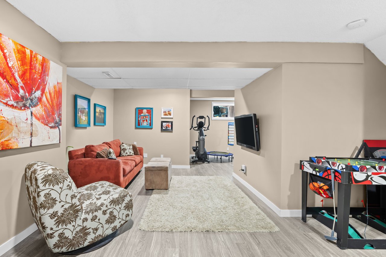 19 Tuscany Ridge Heights NW