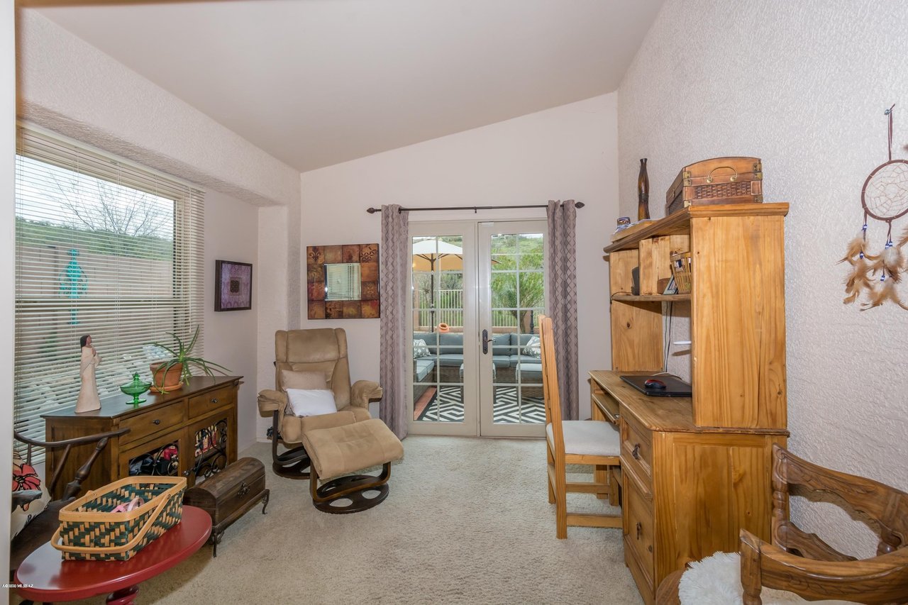 39039 Furlong Ct