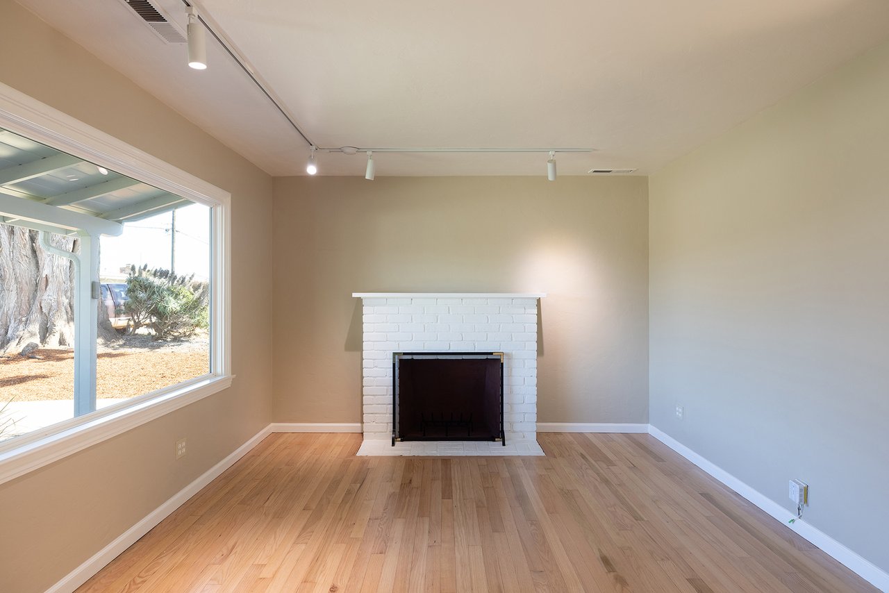 Coastal Living in Pacific Grove