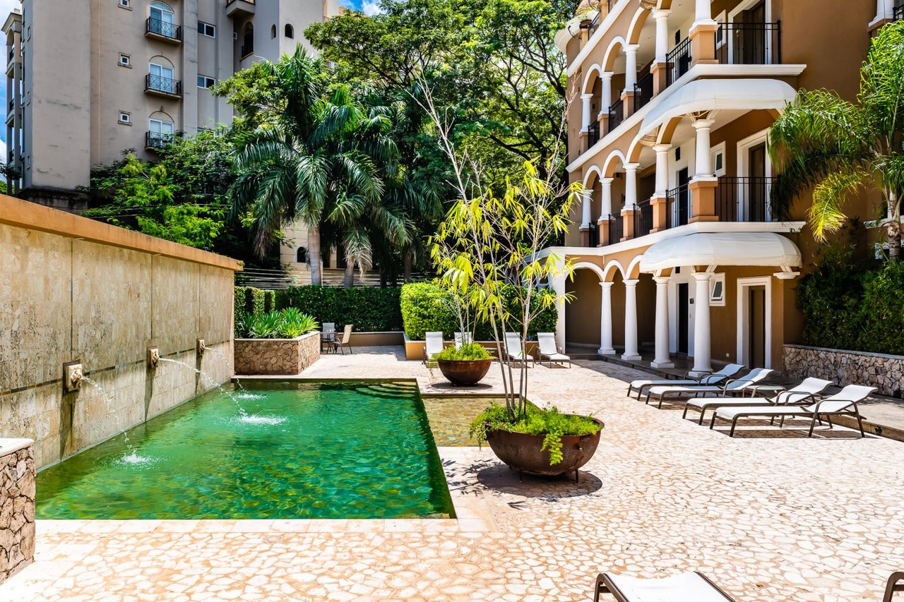 Bocaraca #4 | Luxury 3-Bedroom Condo Just Steps from the Beach!