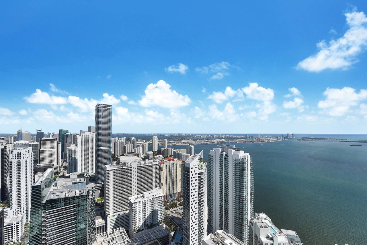 1425 Brickell Ave # 58C