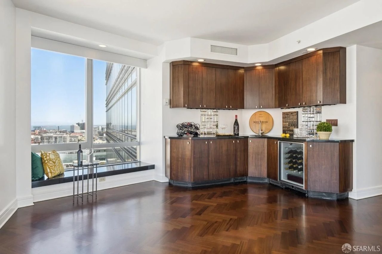 Four Seasons Residences