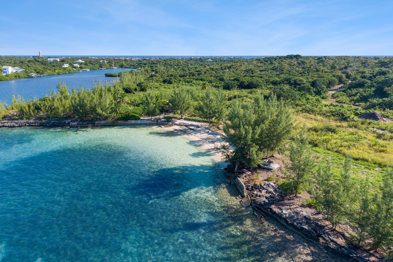The Elbow Cay Club & Resort