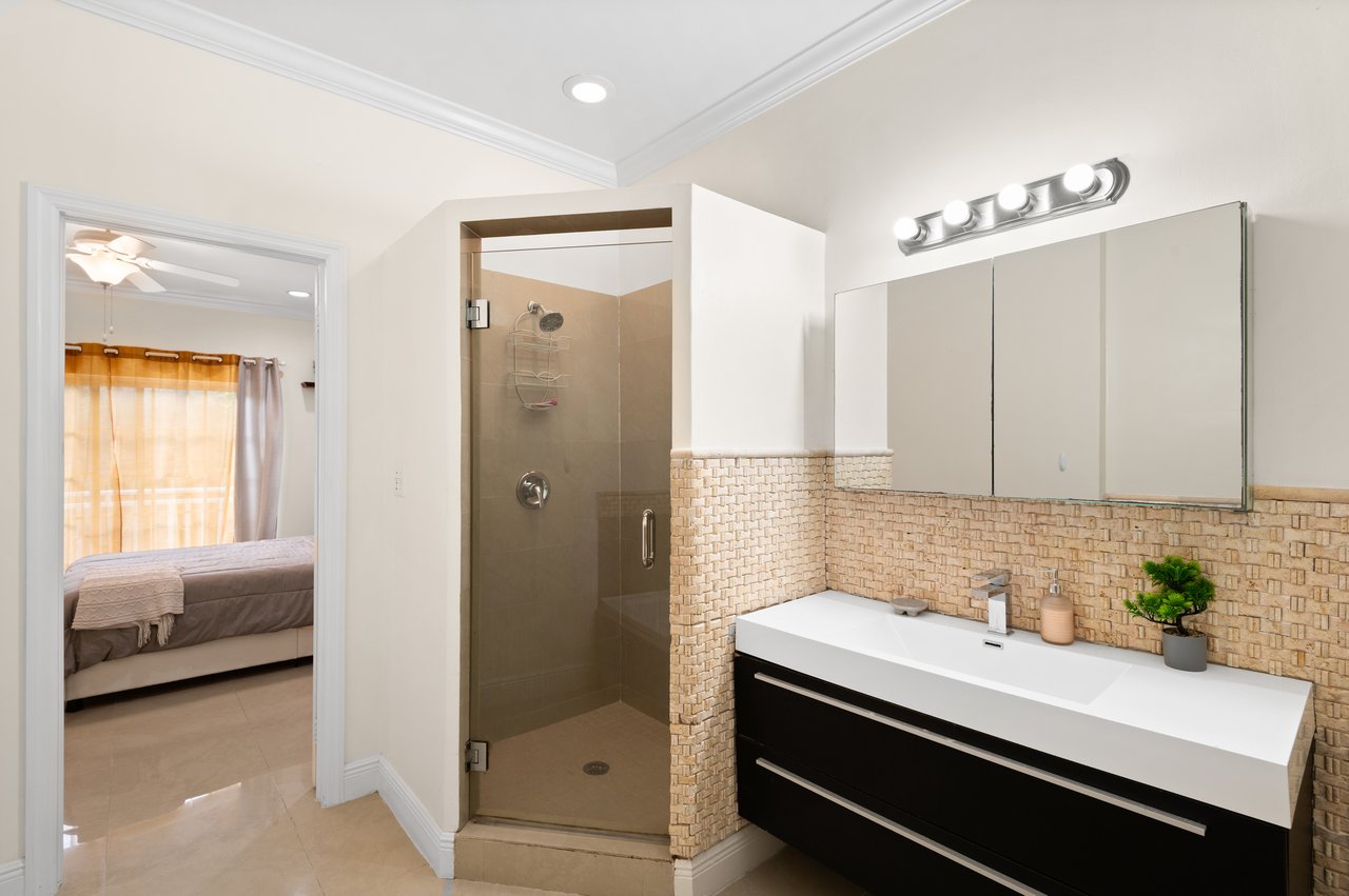 110 Venito, Atlantic Drive