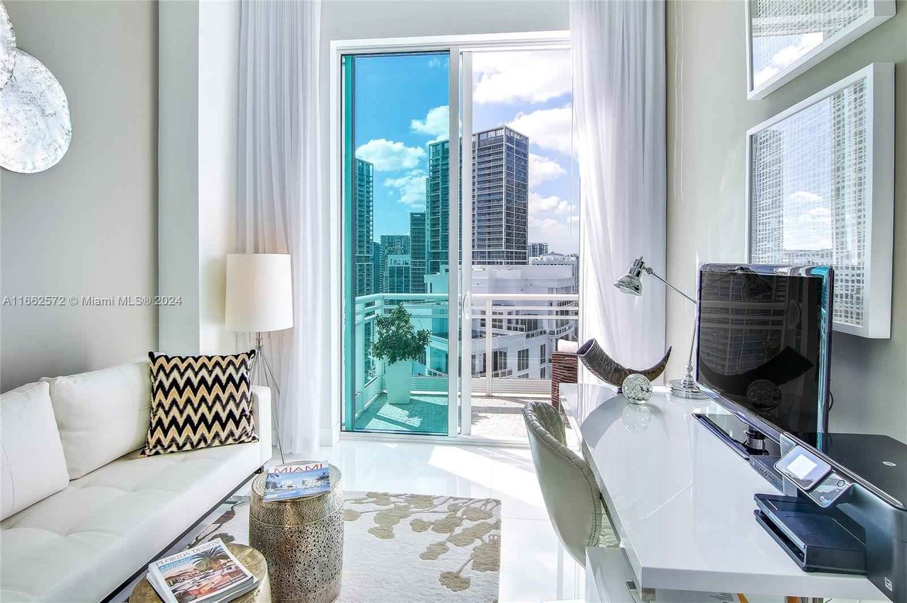 900 Brickell Key Blvd Unit PH3401