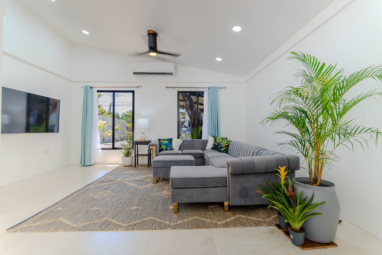 LOCATION,LOCATION, LOCATION – 3-BEDROOM VILLA STEPS FROM THE BEACH