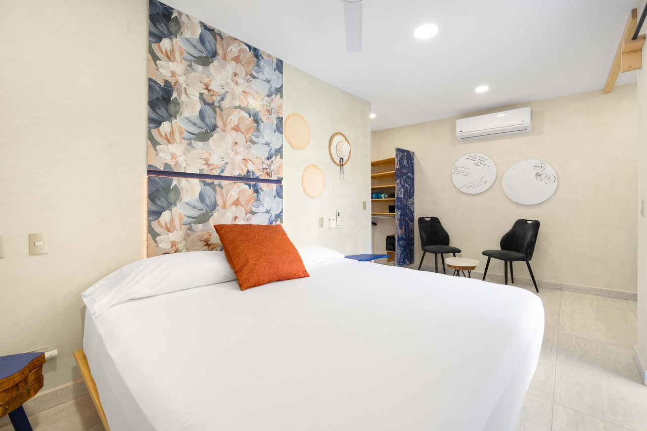 Pierre & Colors | Prime Corner Lot | Turnkey Income Property