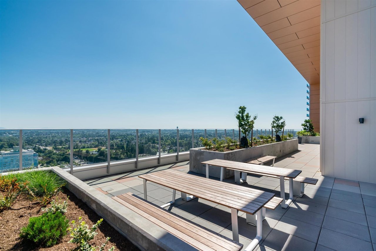 13655 Fraser Hwy, #1707
